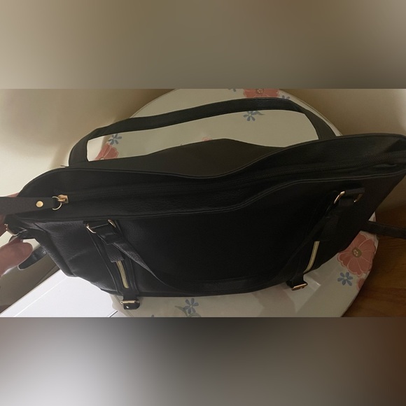 Elegant Black Tote Bag Purse - Picture 7 of 7